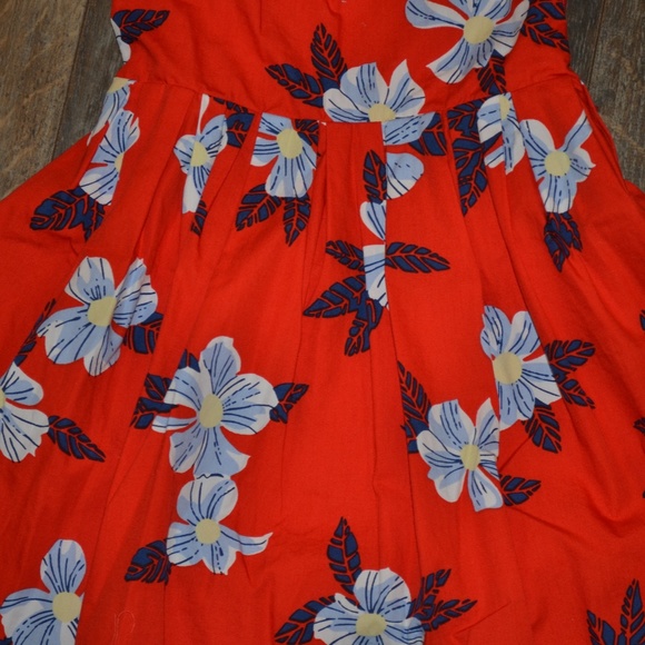 Tommy Hilfiger Red Dress with Blue Flowers - Picture 3 of 10